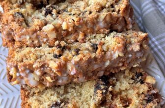 OATMEAL RAISIN BREAD – The Southern Girl Cooks