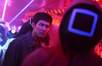 Watch Squid Recreation Stars Chuckle Over Season 2 Fan Theories