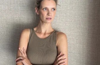 The Uniqlo Ribbed Sleeveless Bra High