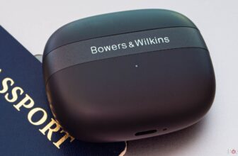 The Bowers & Wilkins Pi8 are an audiophiles dream earbuds